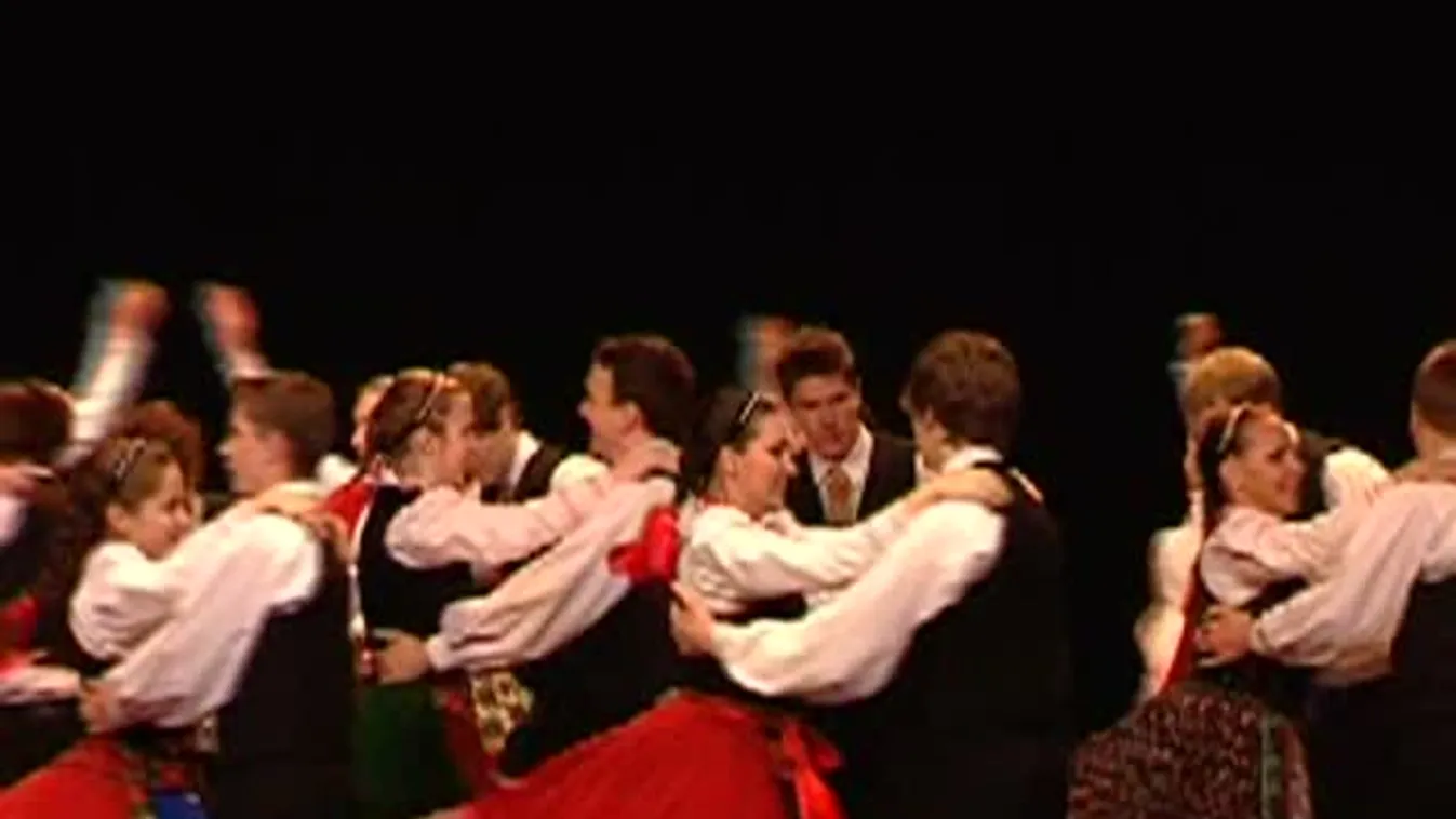 Életmentő műszereket vesznek a pénzből