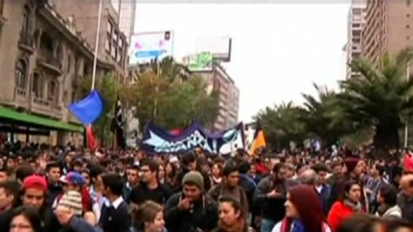 Diáktüntetés Santiagóban