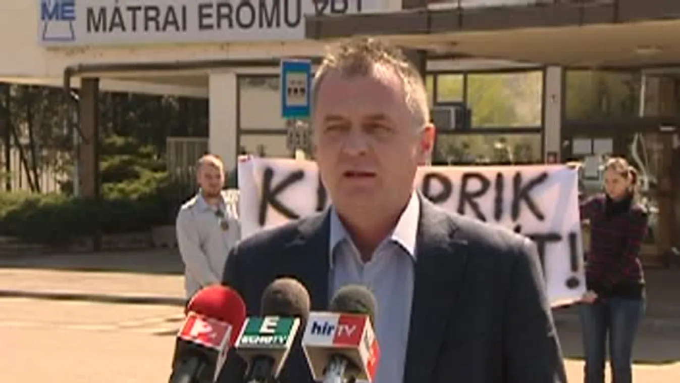 Kisöprik a kasszát a multik a visontai erőműben