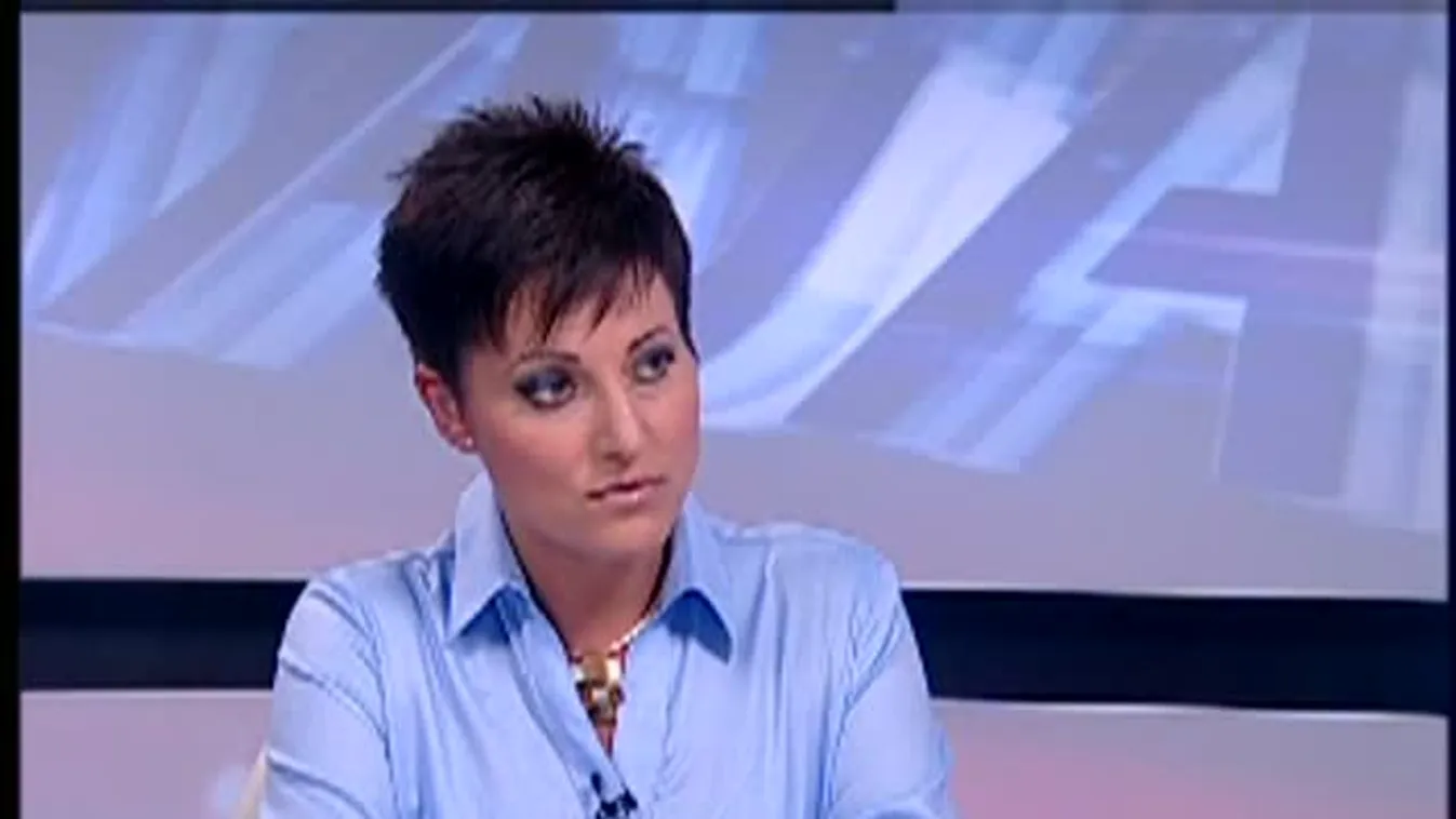 Rájátszás - Messziről úgy tűnik...