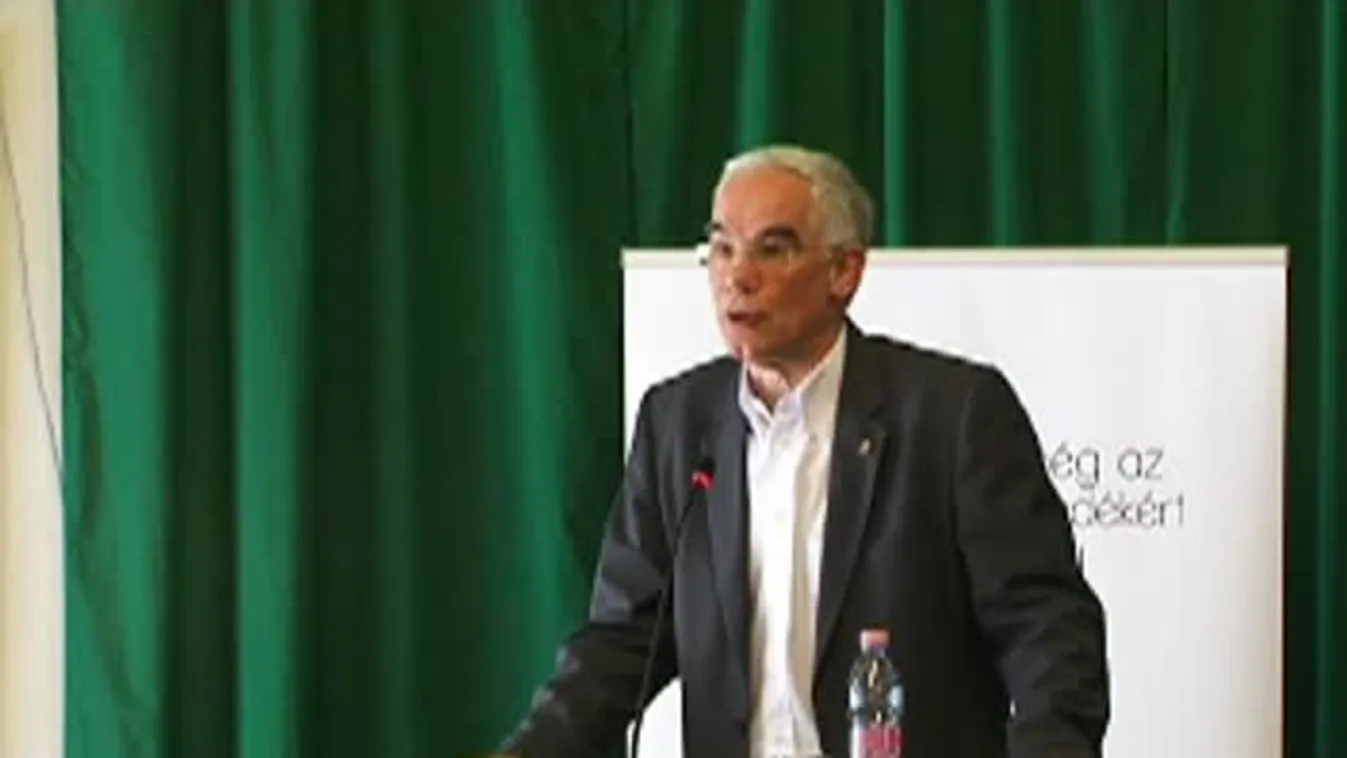 Balog Zoltán a Fiatal Politológusok Országos Találkozóján