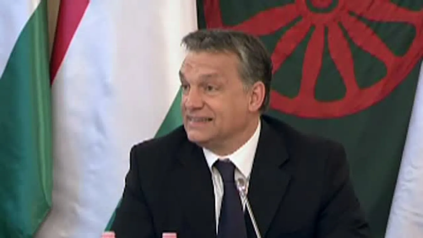 Orbán Viktor a Cigányügyi Egyeztető Tanács ülésén