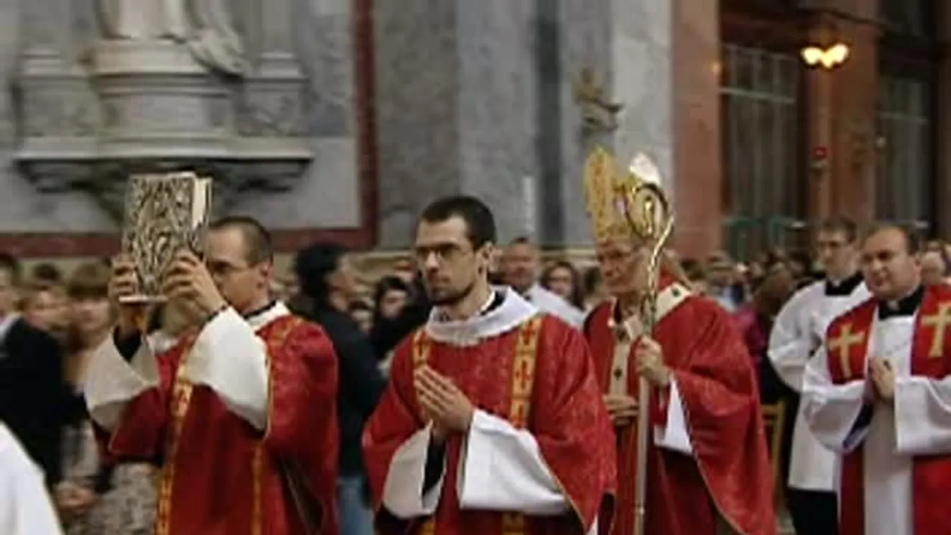 Erdő Péter pünkösdi szentmiséje az Esztergomi Bazilikában