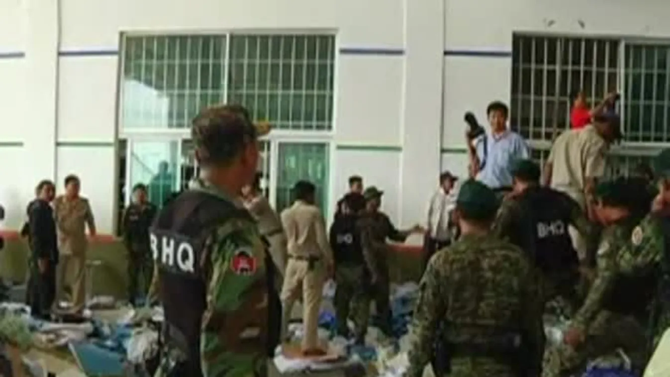 Összeomlott egy cipőgyár – Kambodzsa