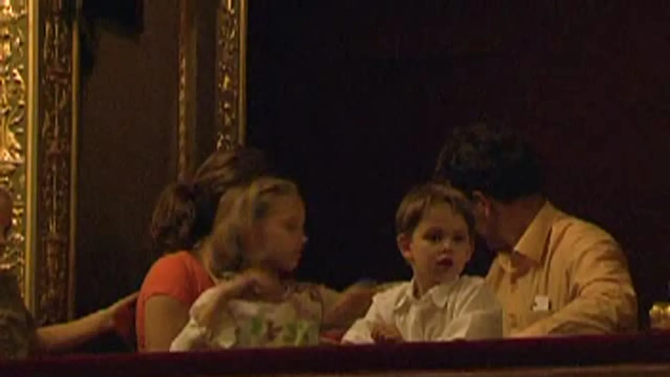 Kismamáknak rendeztek matinéelőadást a Magyar Állami Operaházban anyák napja alkalmából