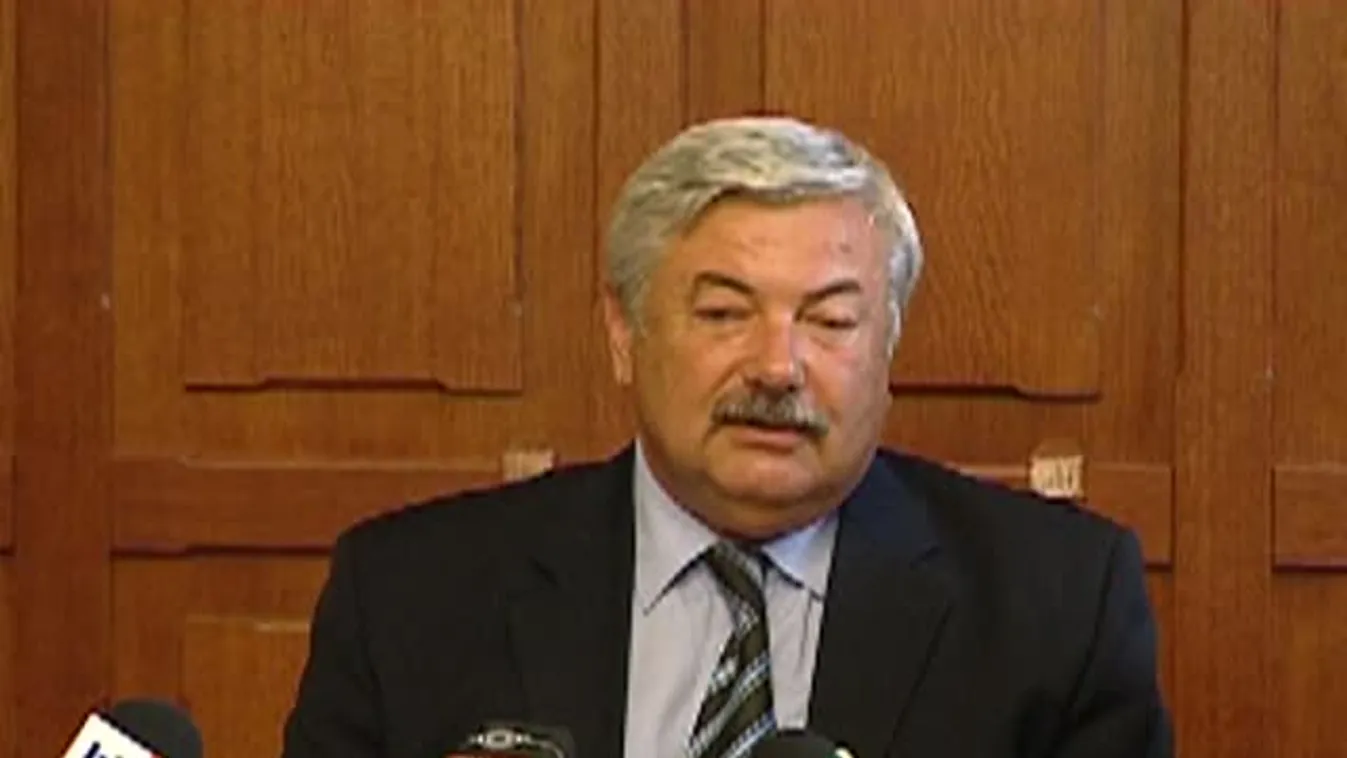 Brüsszelbe megy Lomniczi Zoltán a felvidéki magyarok ügye miatt