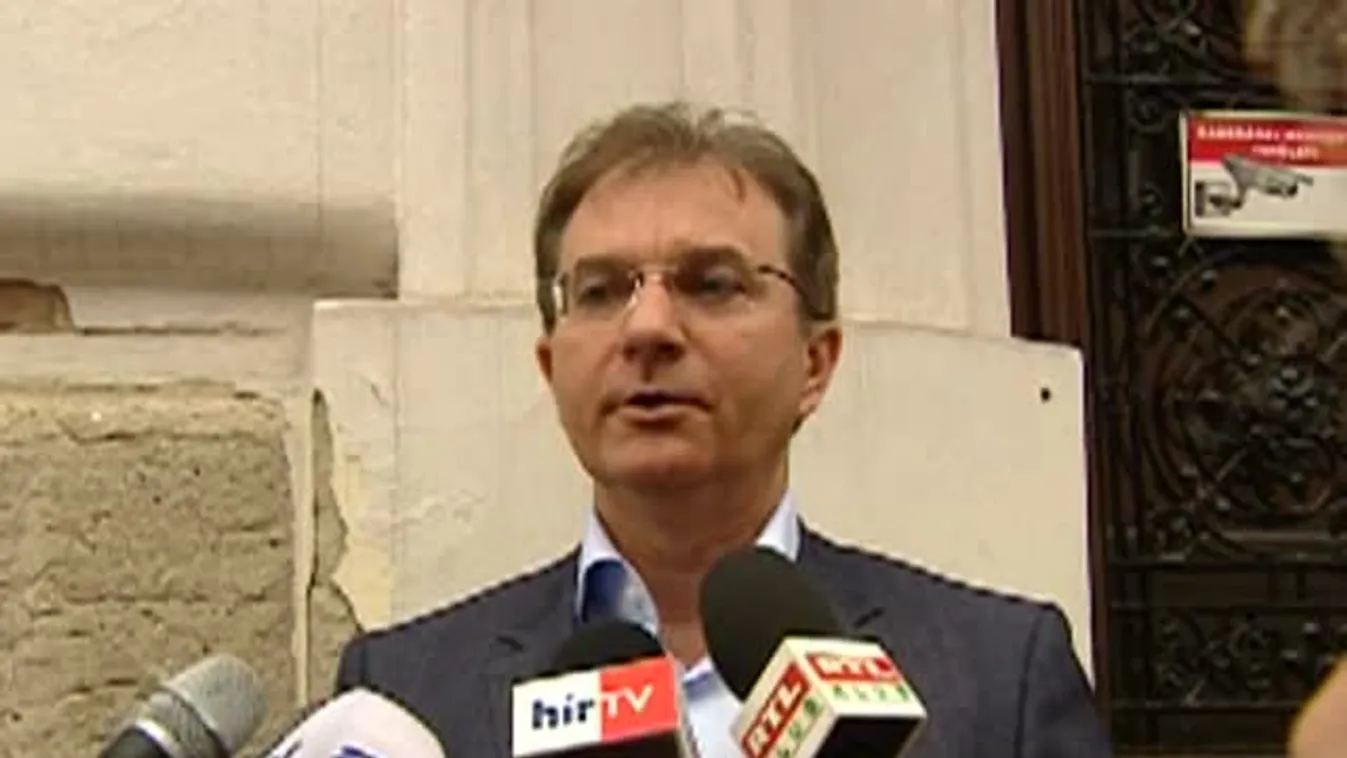 Nem nézhetett bele a trafikpályázatokba az MSZP országgyűlési képviselője