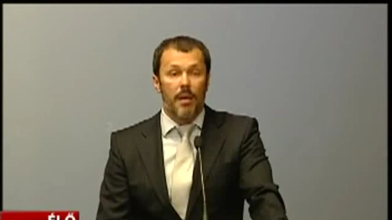 Varga Mihály sajtótájékoztatója