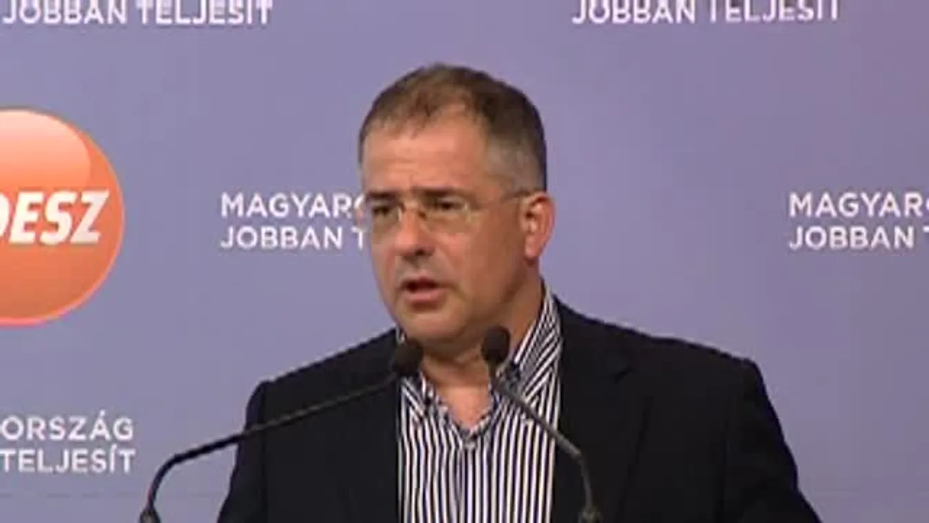 Kósa Lajos a trafikpályázatokról