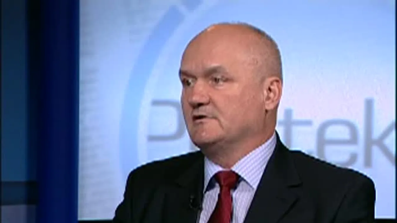 Péntek8 - Vendég: Hende Csaba