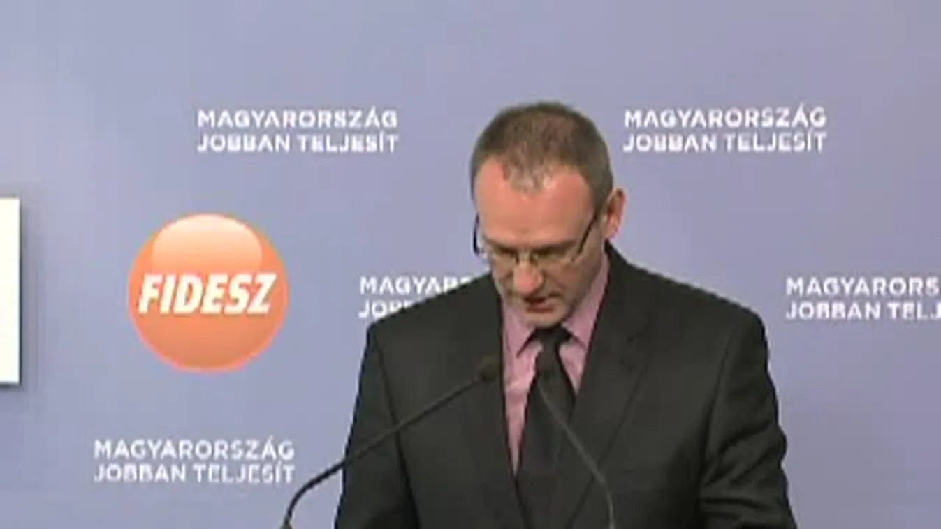 Az édesanyákat köszöntötte a Fidesz