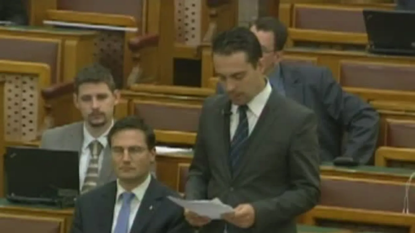 Jobbik: minden fiatal jusson el Recskre