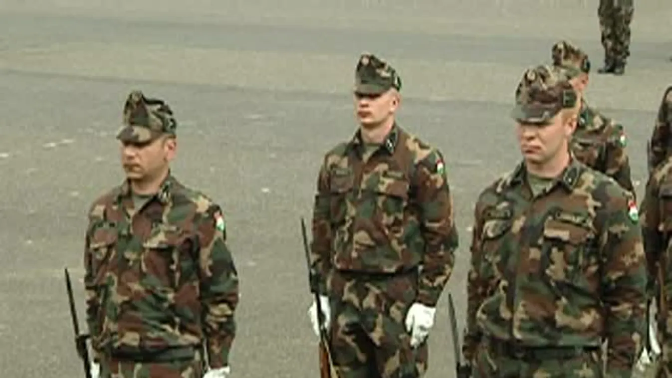 Tarlós István látogatása a Budapest helyőrség dandárnál