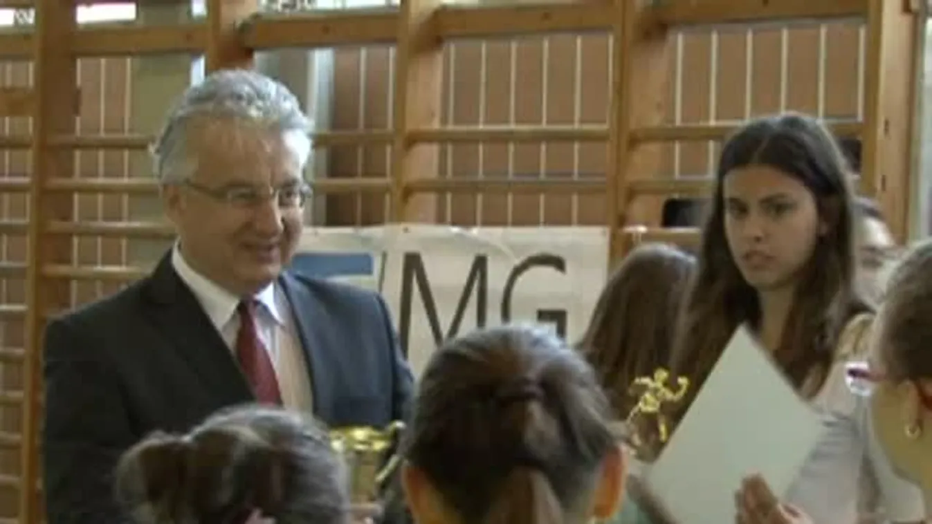 A Kárpát-medencei Diáksport-program gálaünnepsége Fonyódon