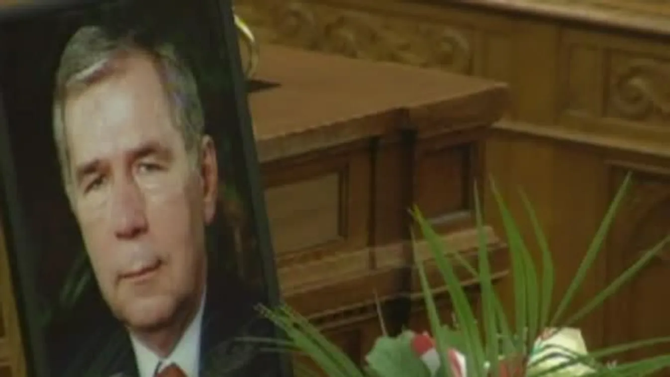 Horn Gyulára emlékeztek az Országgyűlésben