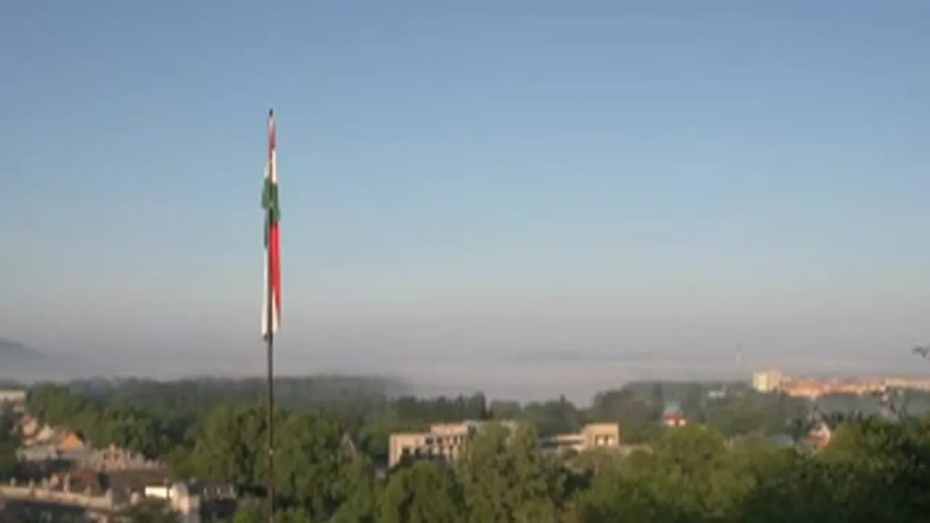 Orbán Viktor sajtótájékoztatója Győrújfalunál