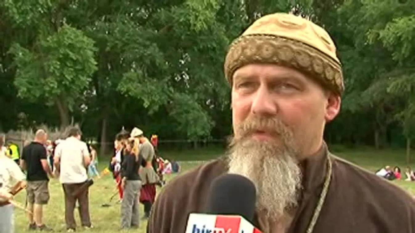 Nyílzápor az Ópusztaszeri Történeti Emlékparkban