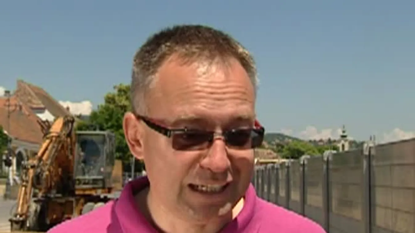 Túllépte a 2006-os árvízi szintet a Duna Szentendrén