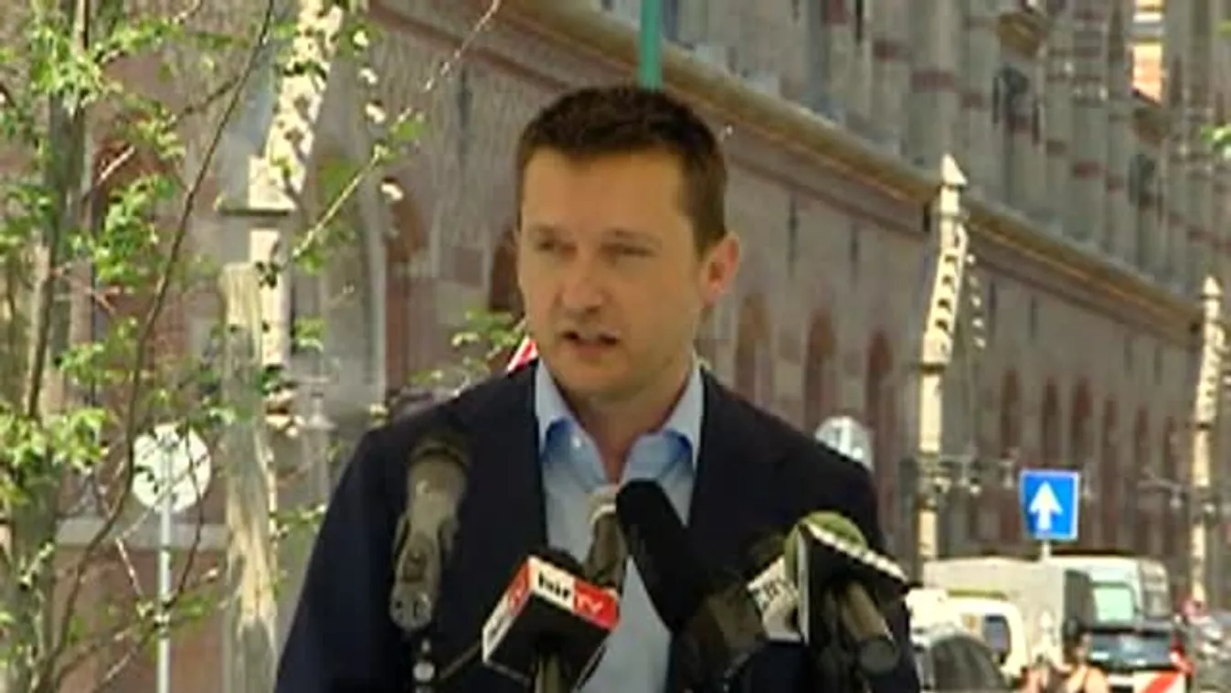 Átadták a felújított Csarnok teret Ferencvárosban