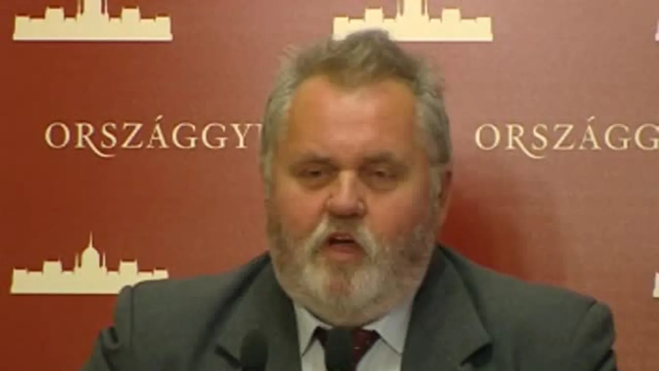 MSZP: zavaros földügyek Győr-Moson-Sopron megyében