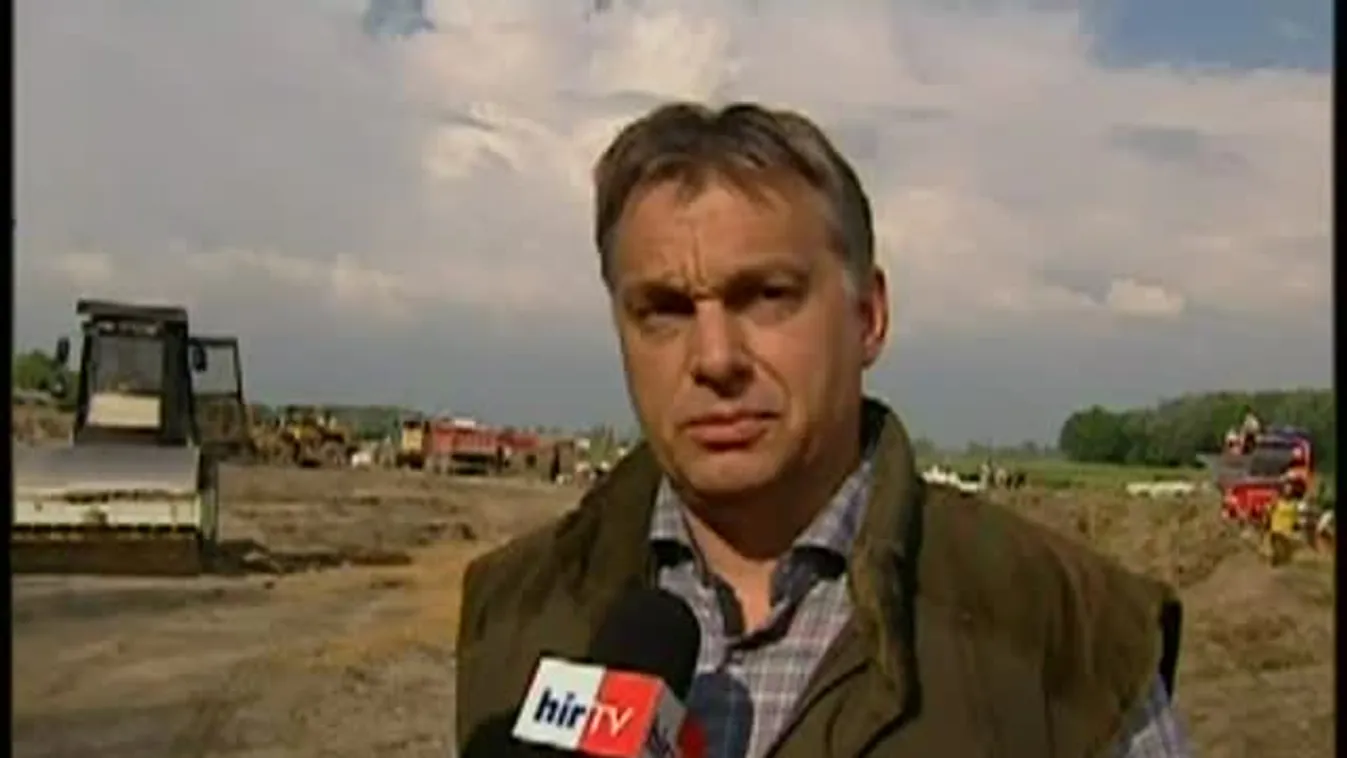 Orbán Viktor személyesen irányítja az árvízi védekezést