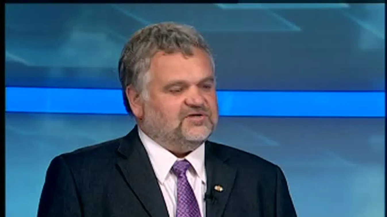 Magyarország élőben – B-közép a Parlamentben?