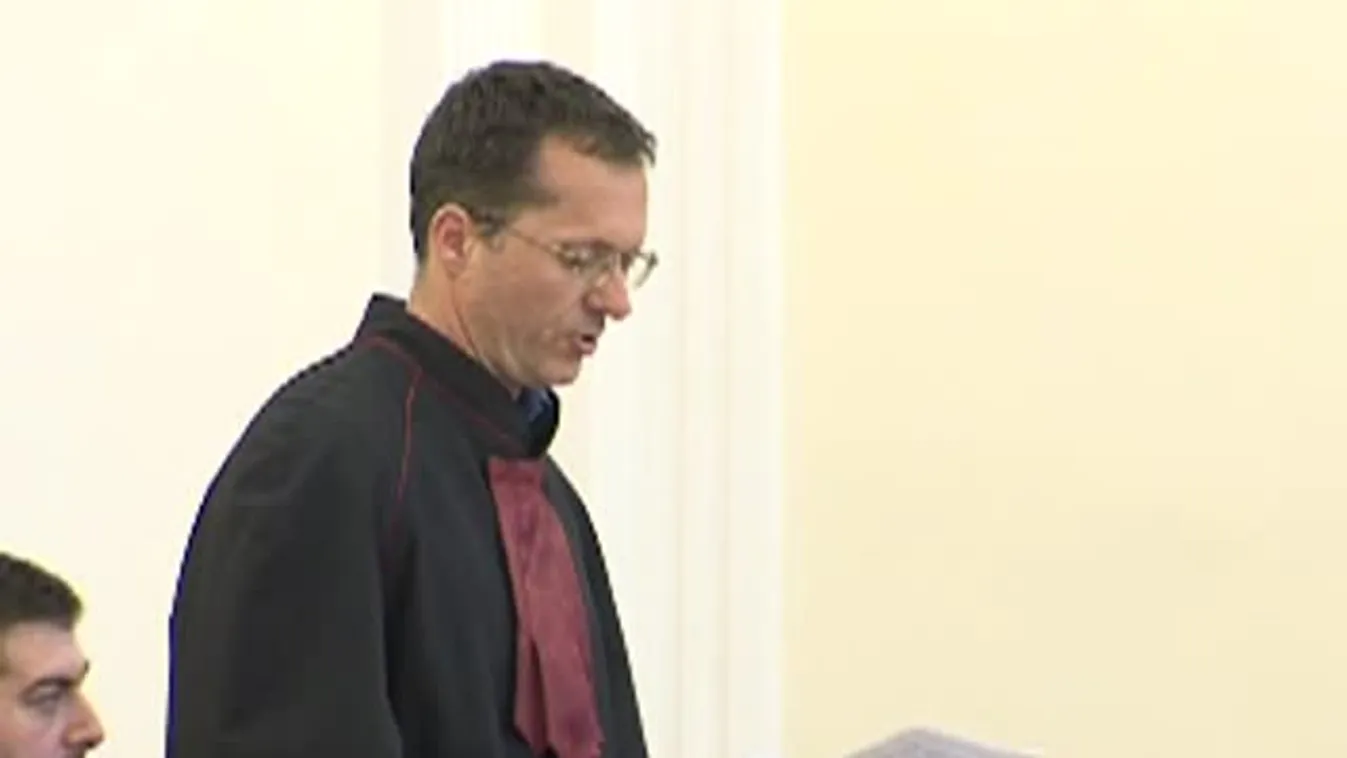 Tényleges életfogytiglant kért az ügyész a Szita Bence gyilkosság vádlottjaira