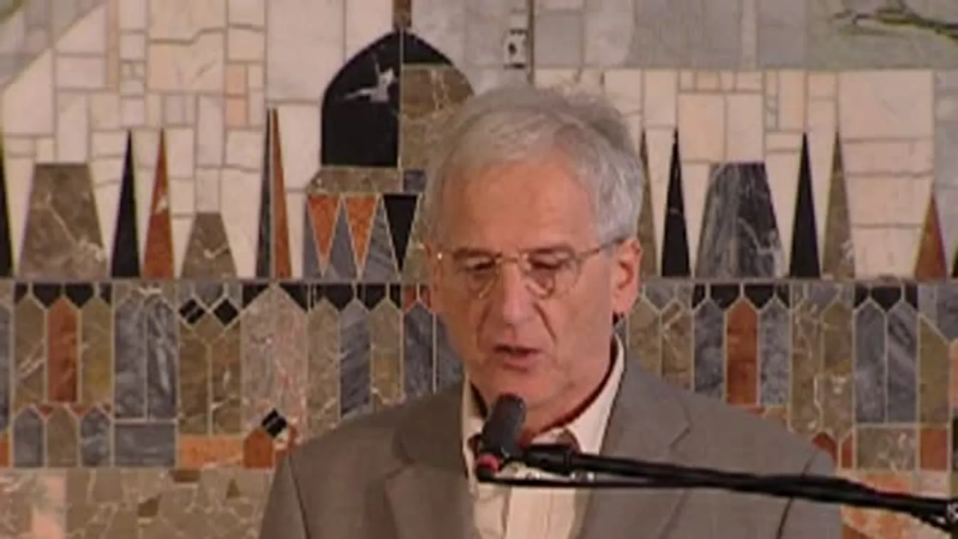 Sólyom László az LMP pártalapítványának kongresszusán