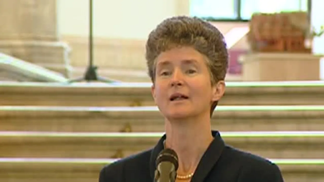 A trianoni békeszerződésre emlékeztek