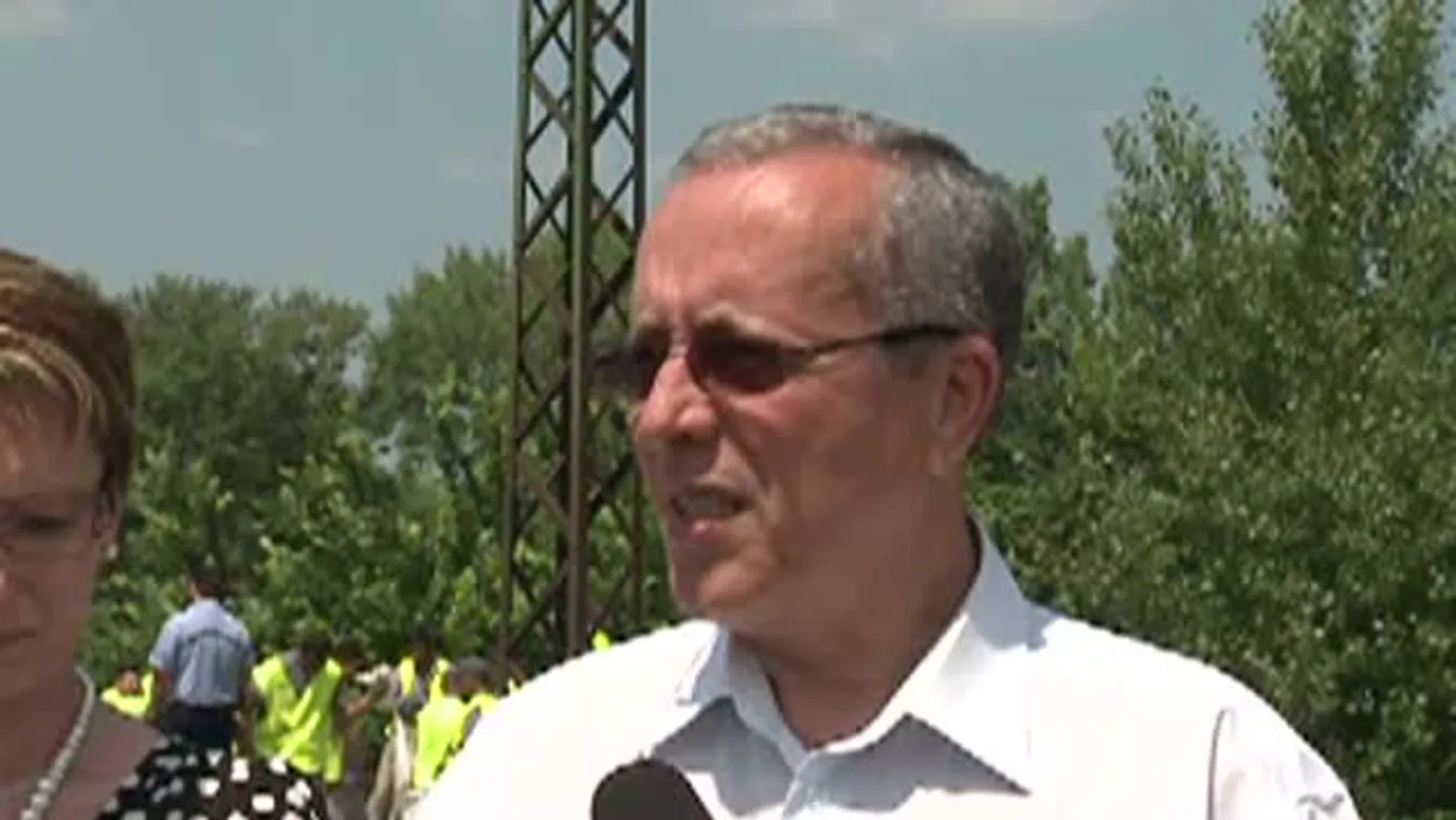 Bakondi György sajtótájékoztatója az árvíz utáni munkálatokról