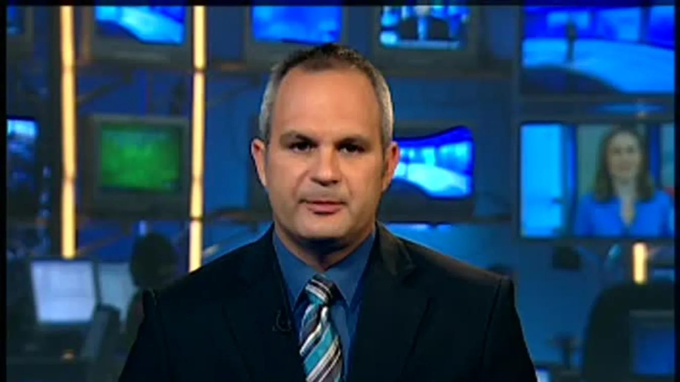 A hétszázezredik ügyfelet köszöntötték a győri kormányablakban