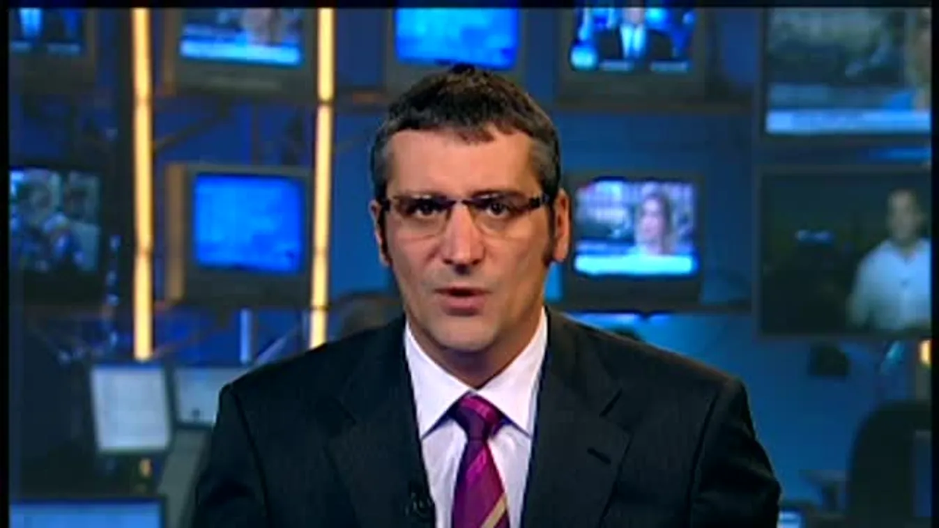 Tízezrek ünnepelték a brit trónörökös születését