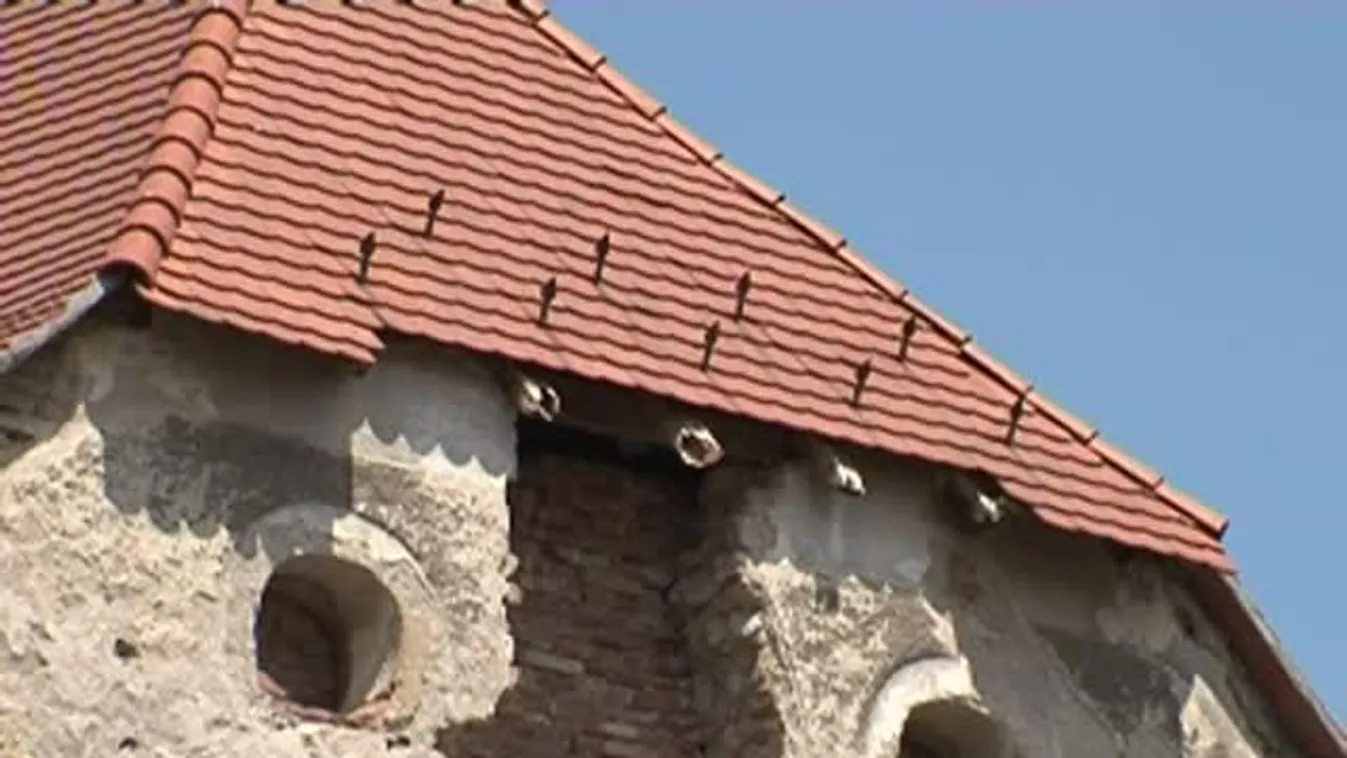 500 millió forintból megújul a szászvári várkastély