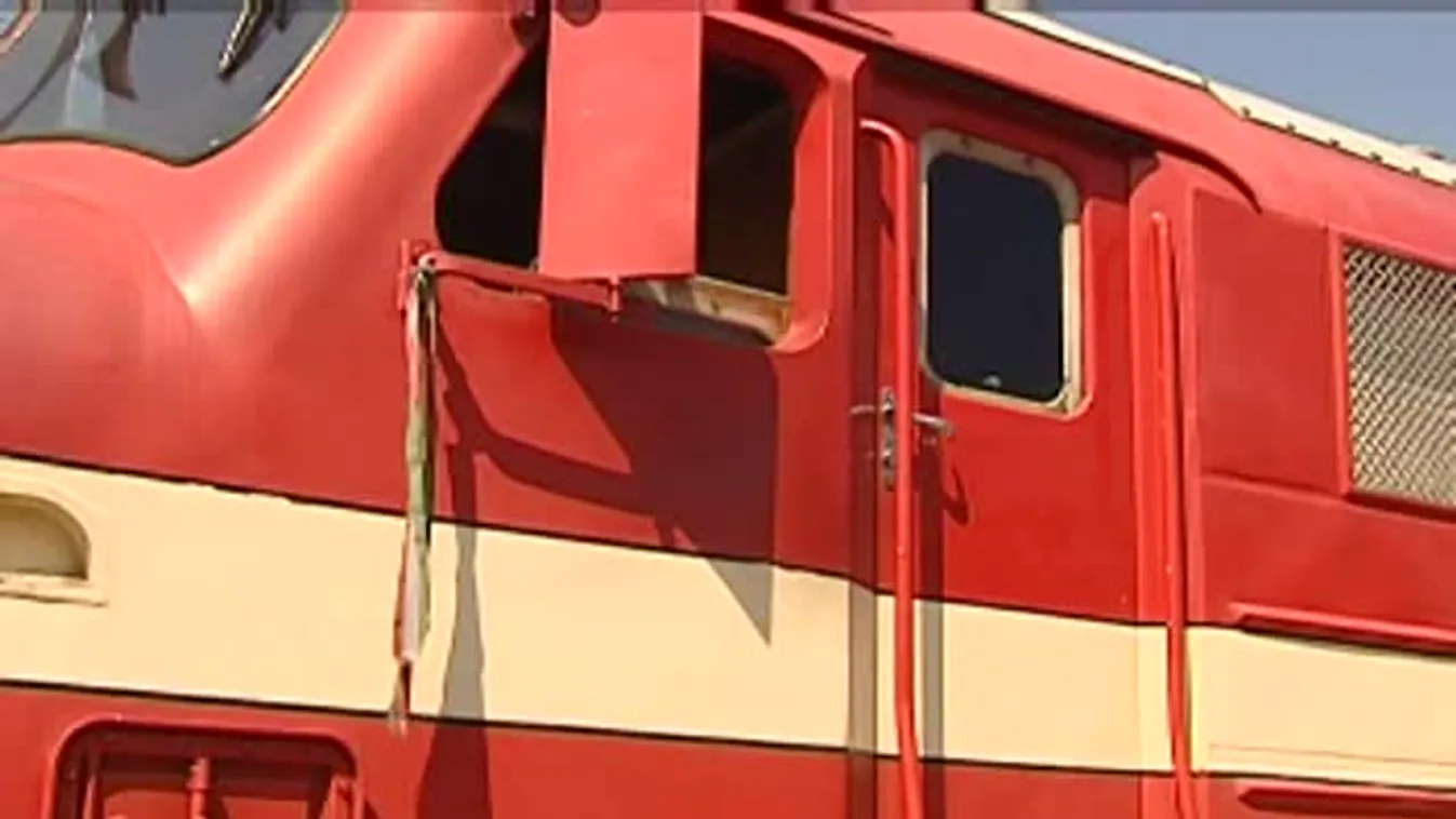 Újra látható a világ egyik legszebb mozdonya