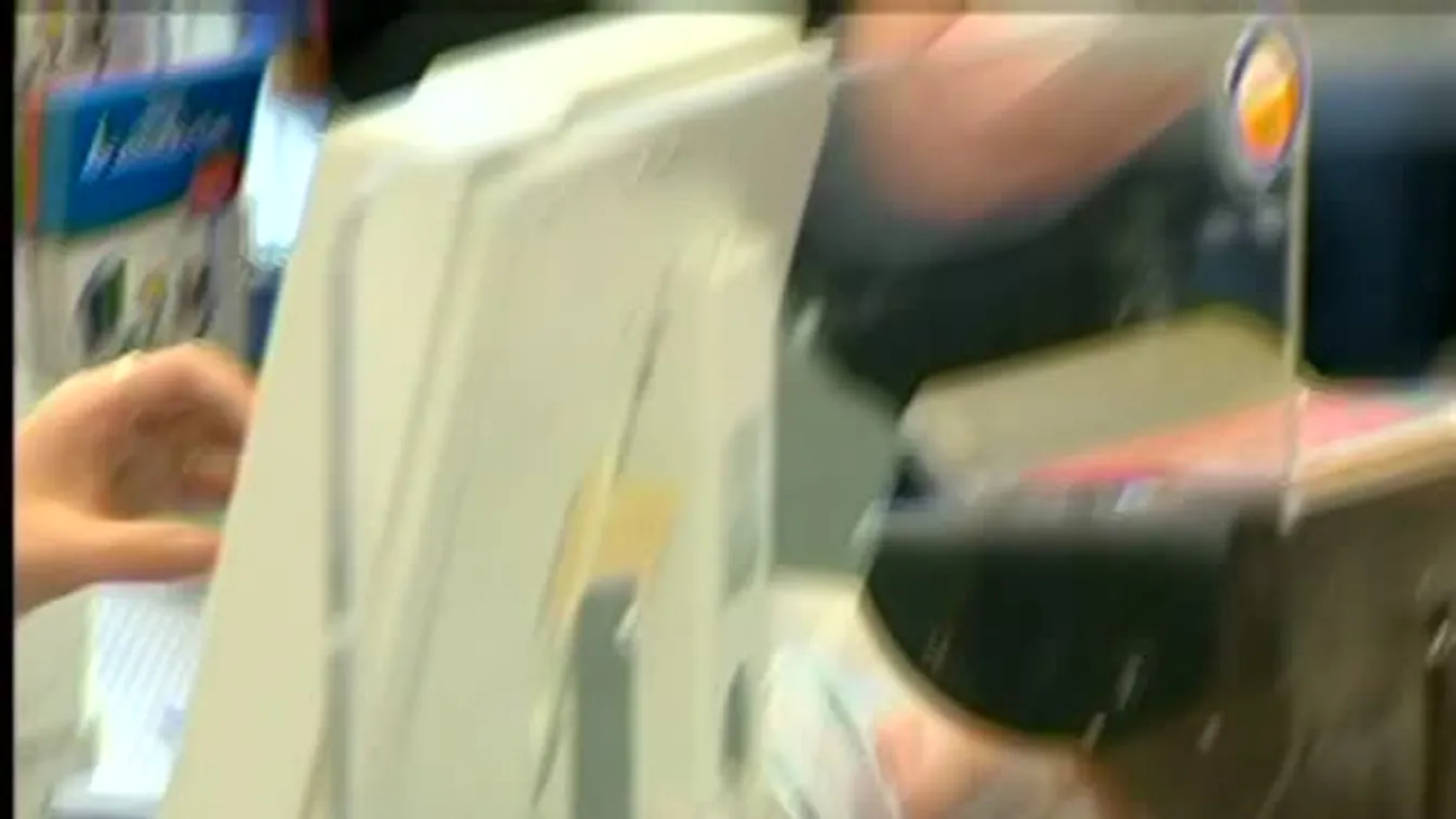 Több mint másfél év után bővült a gazdaság