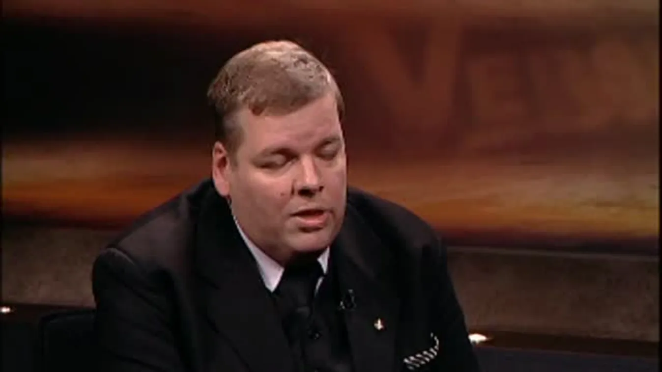 Versus – Vendég: Schmuck Andor