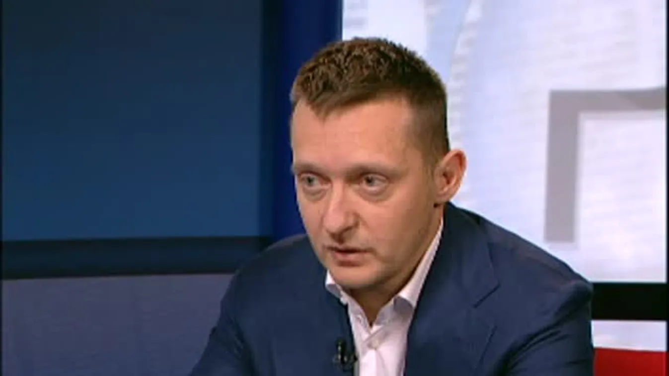 A P8 vendége Rogán Antal