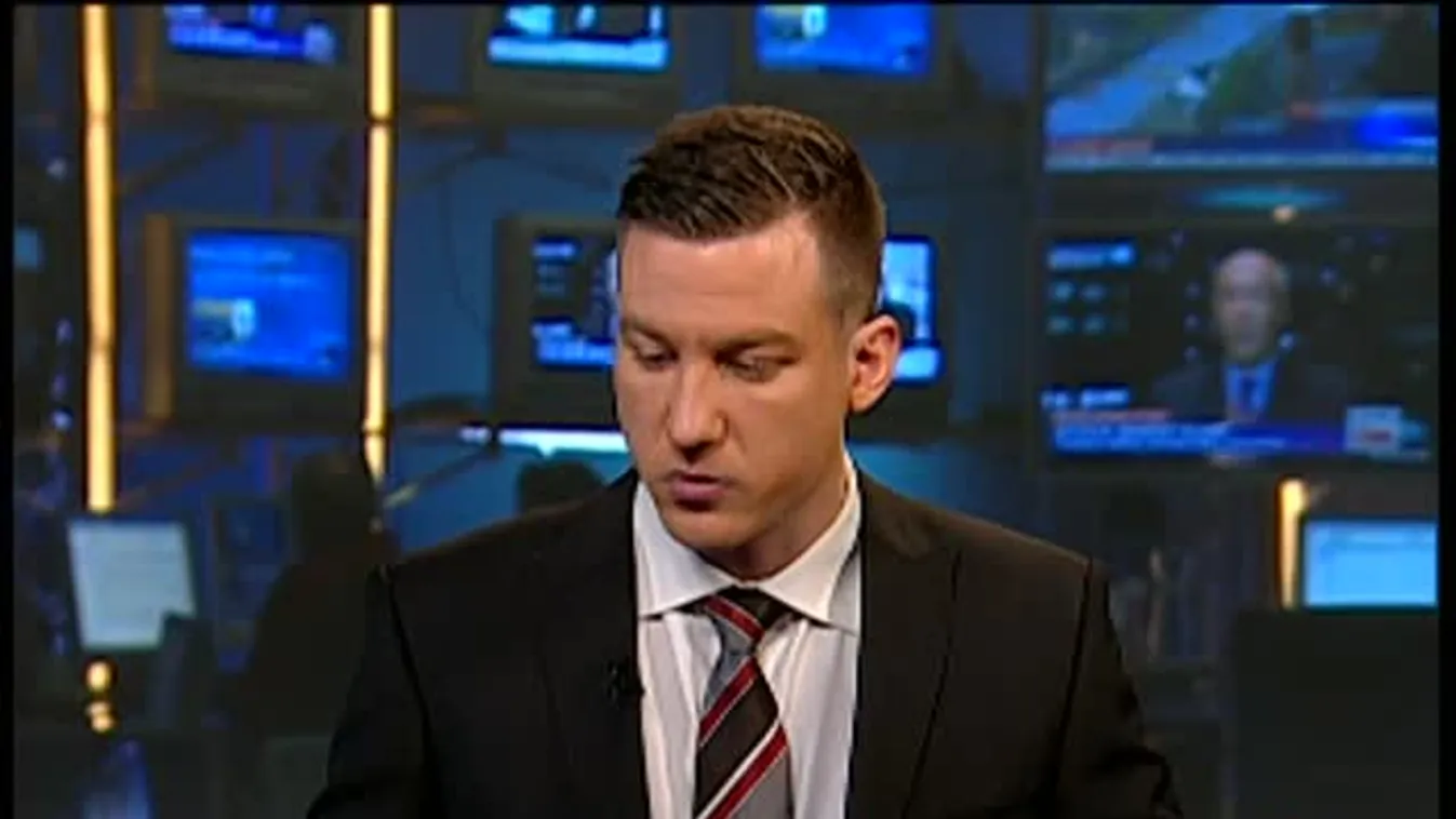 Újra elfogadták a zsebszerződések elleni törvényt