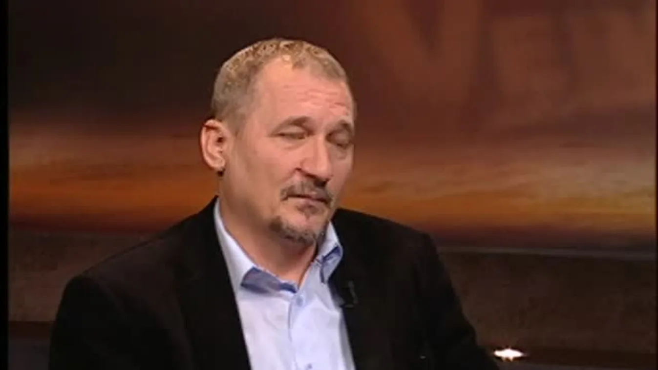 Versus – Vendég: Gúr Nándor