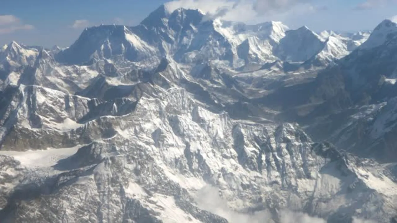 Klein Dávid a világ anyja ellen