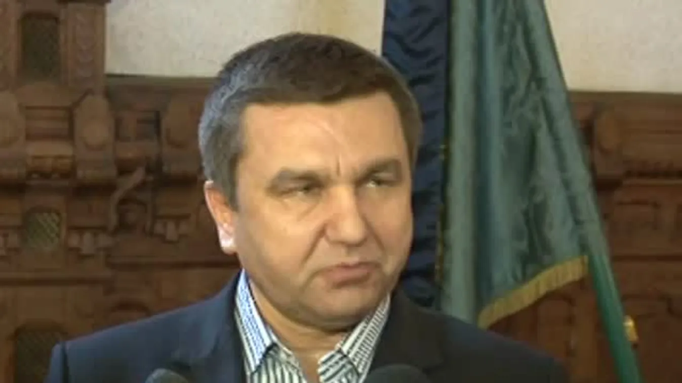 A teljes fogalakoztatás feltételeiről beszélt Czomba Sándor