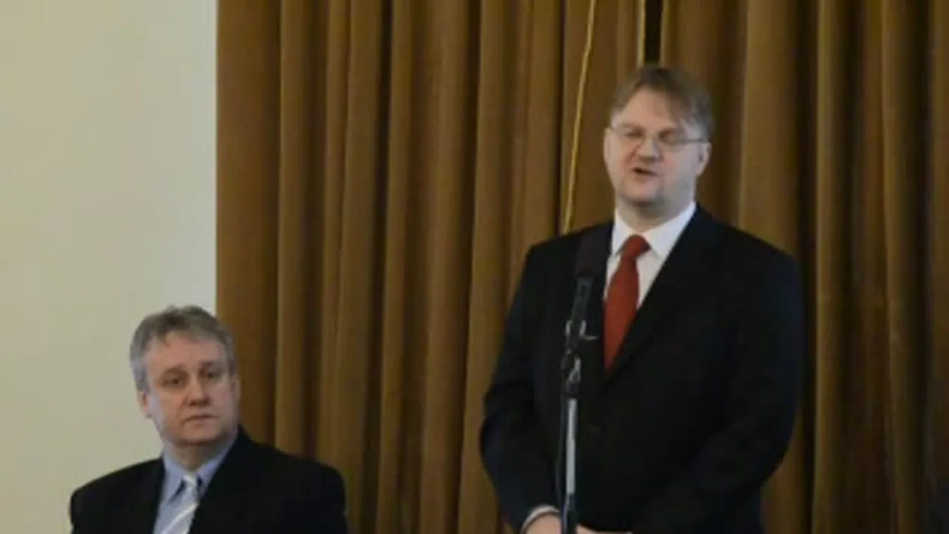 Répássy Róbert: 2020-ig további fejlesztések várhatók a közigazgatásban