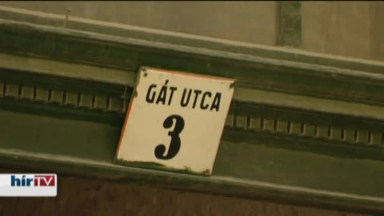 Hetvenhárom kortárs költő olvasta föl műveit