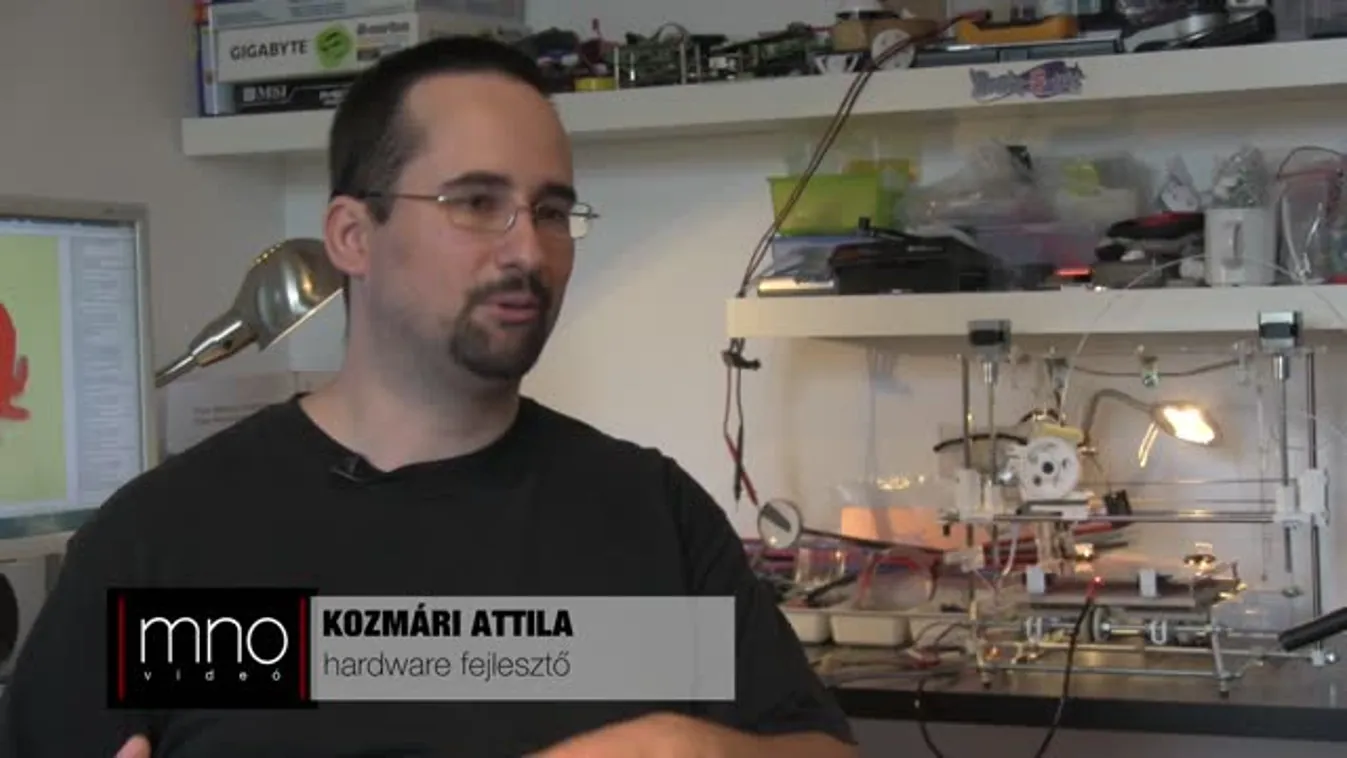 Polipot nyomtat az angyalföldi agymenő masinája