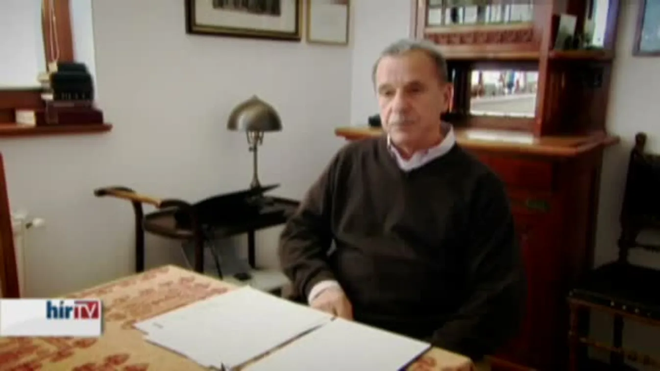 Panaszkönyv – Köddé vált milliók