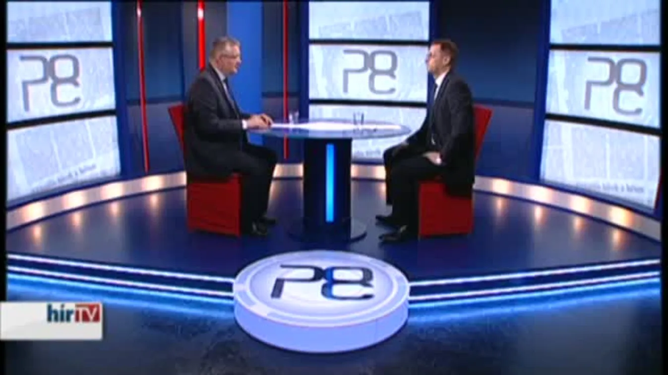 A P8 vendége Varga Mihály