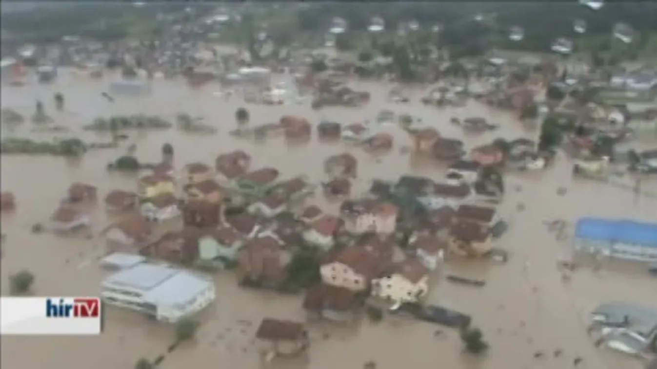 Hírvilág – Még a fű sem nő