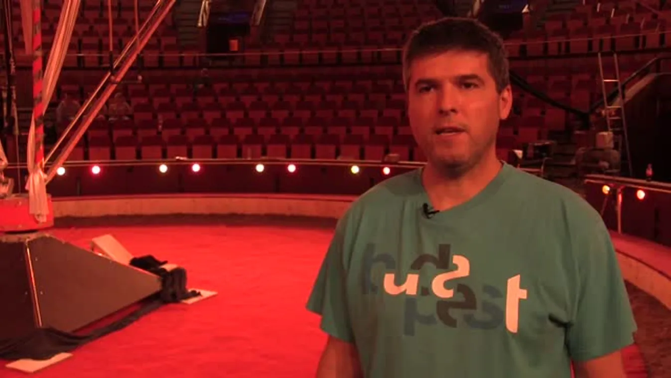 Világon egyedülálló magyar masinán artistáink