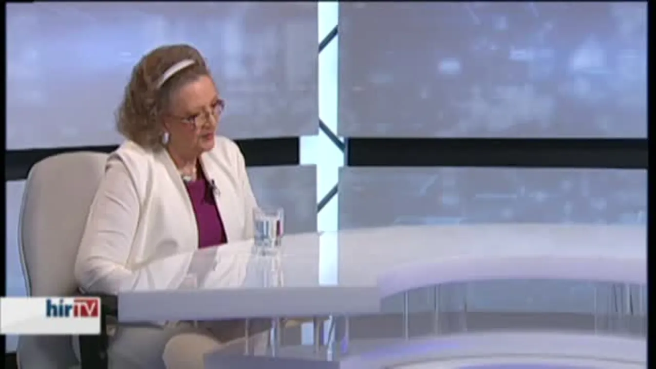 Magyarország élőben – Kitüntették Jókai Annát