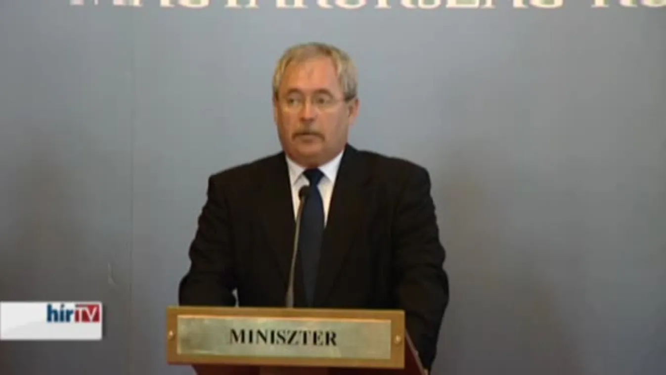 Fazekas Sándor tájékoztatója a földalapú támogatások elosztásának változásairól